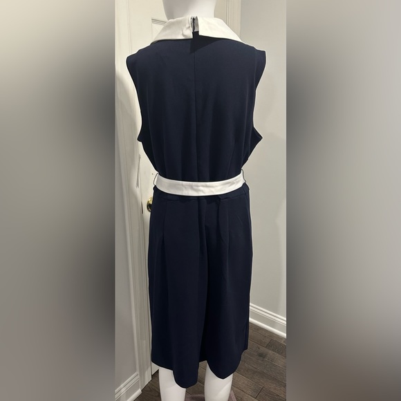 😍 SHELBY &  PALMER Fitted navy and white dress NWT Size 14 - Picture 2 of 6